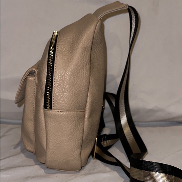 Spence Multi Compartment Slingback - Like Dream - Picture 5 of 15